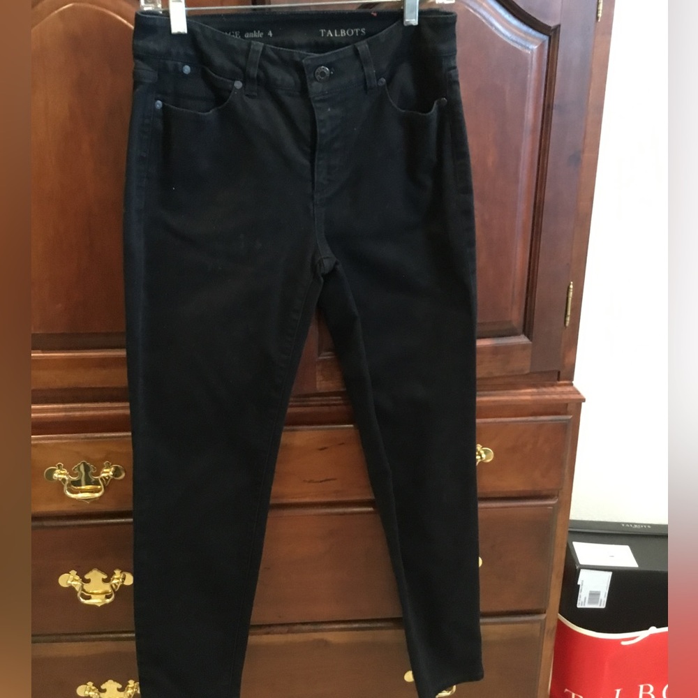 Talbots Black Ankle Jean (Size 4)